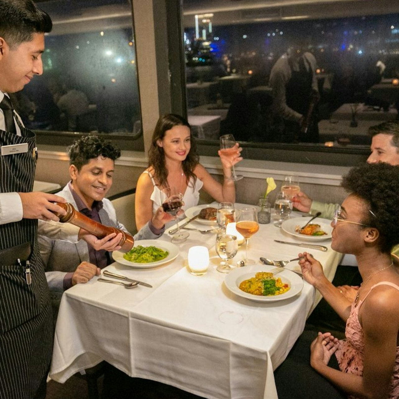 Boston Harbor: 2 or 3-Hour Signature Dinner Cruise - Photo 1 of 8